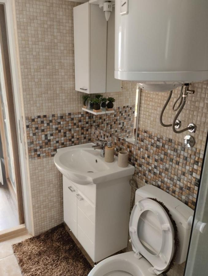 Woodstone Apartman 波德戈里察 外观 照片